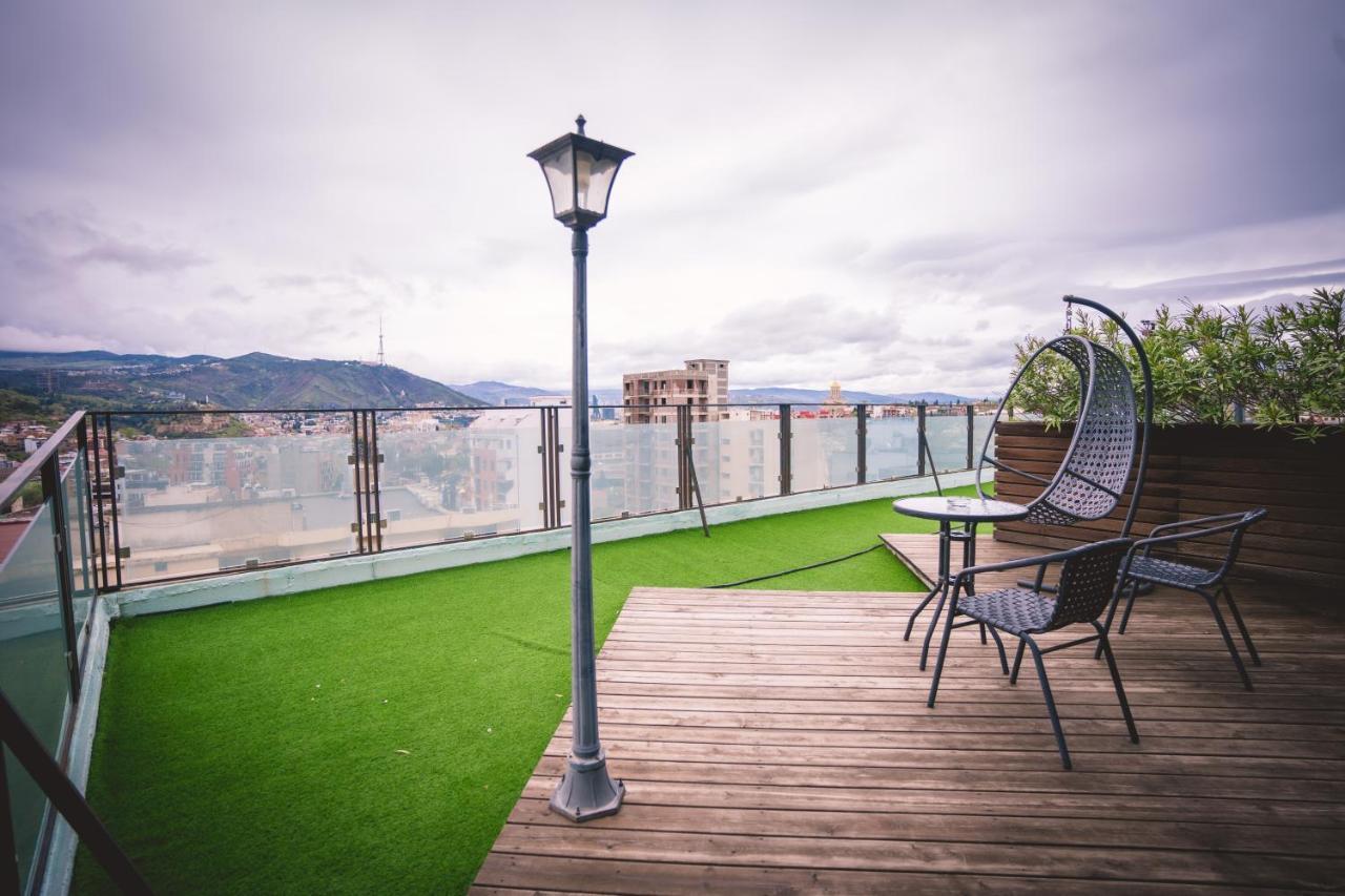 Hotel Grand View In Tbiliszi Kültér fotó