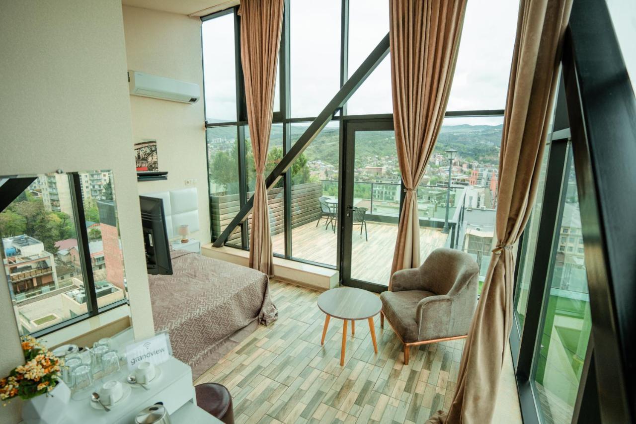 Hotel Grand View In Tbiliszi Kültér fotó
