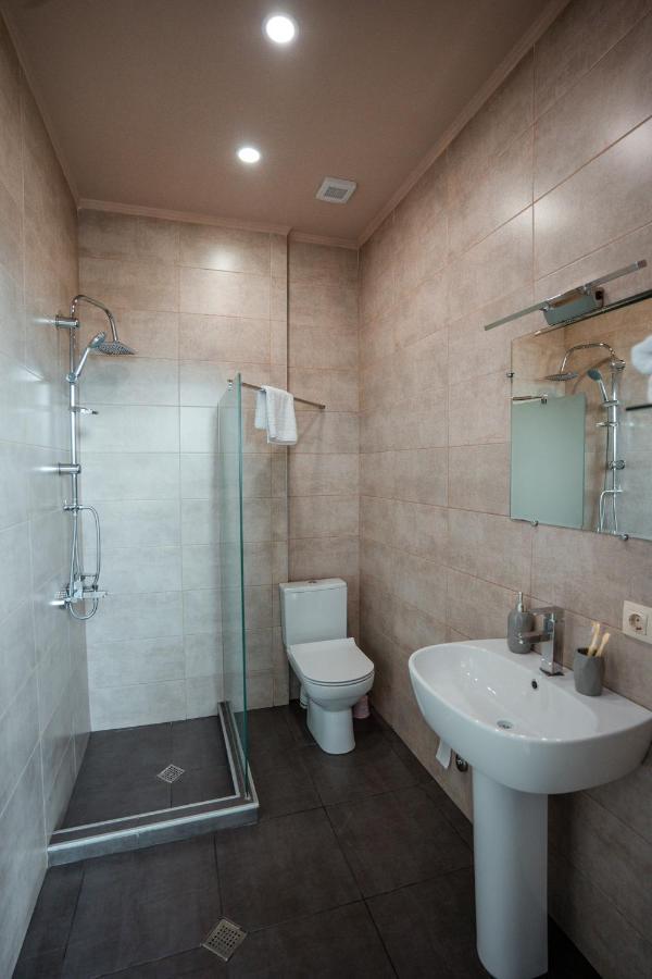 Hotel Grand View In Tbiliszi Kültér fotó