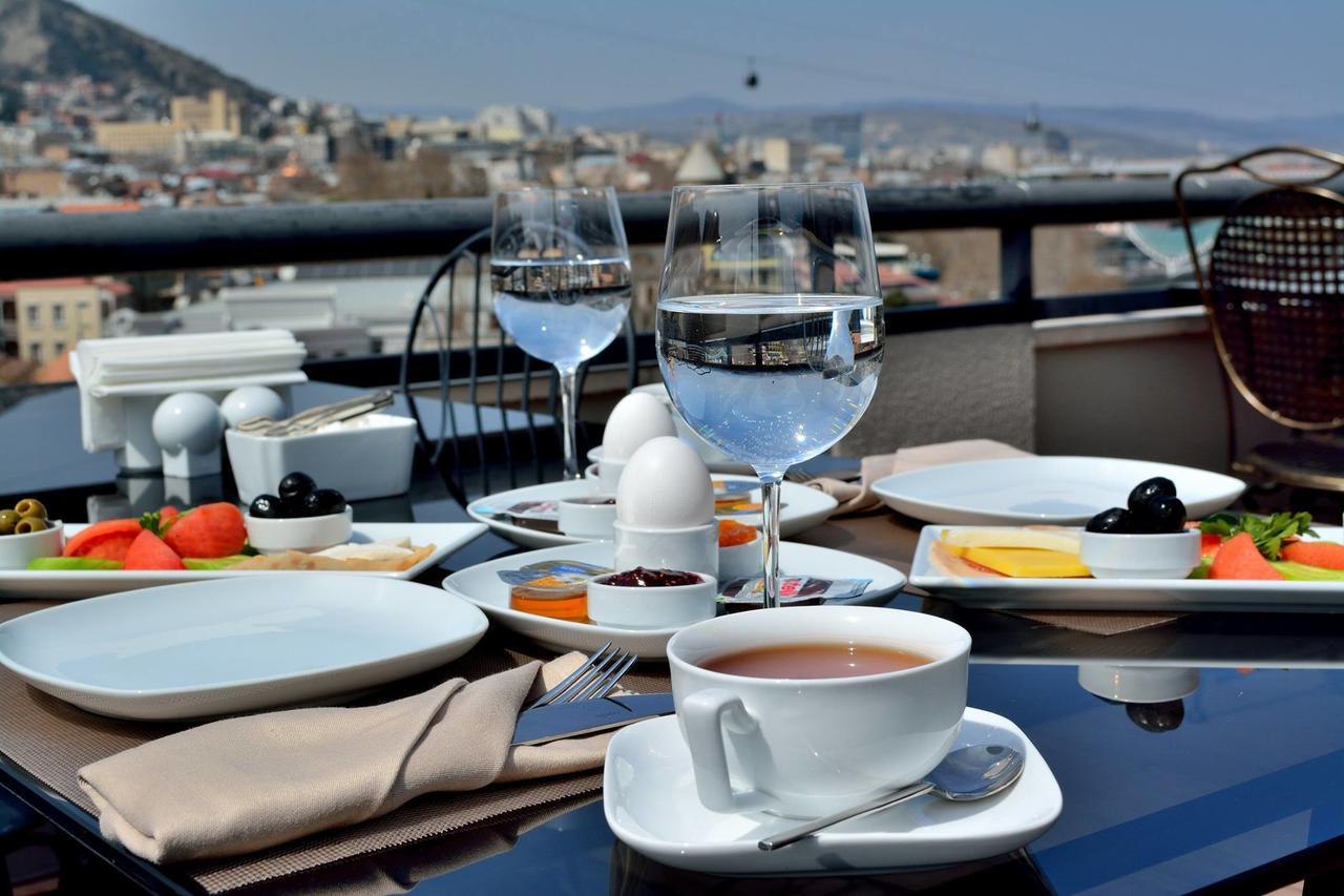 Hotel Grand View In Tbiliszi Kültér fotó