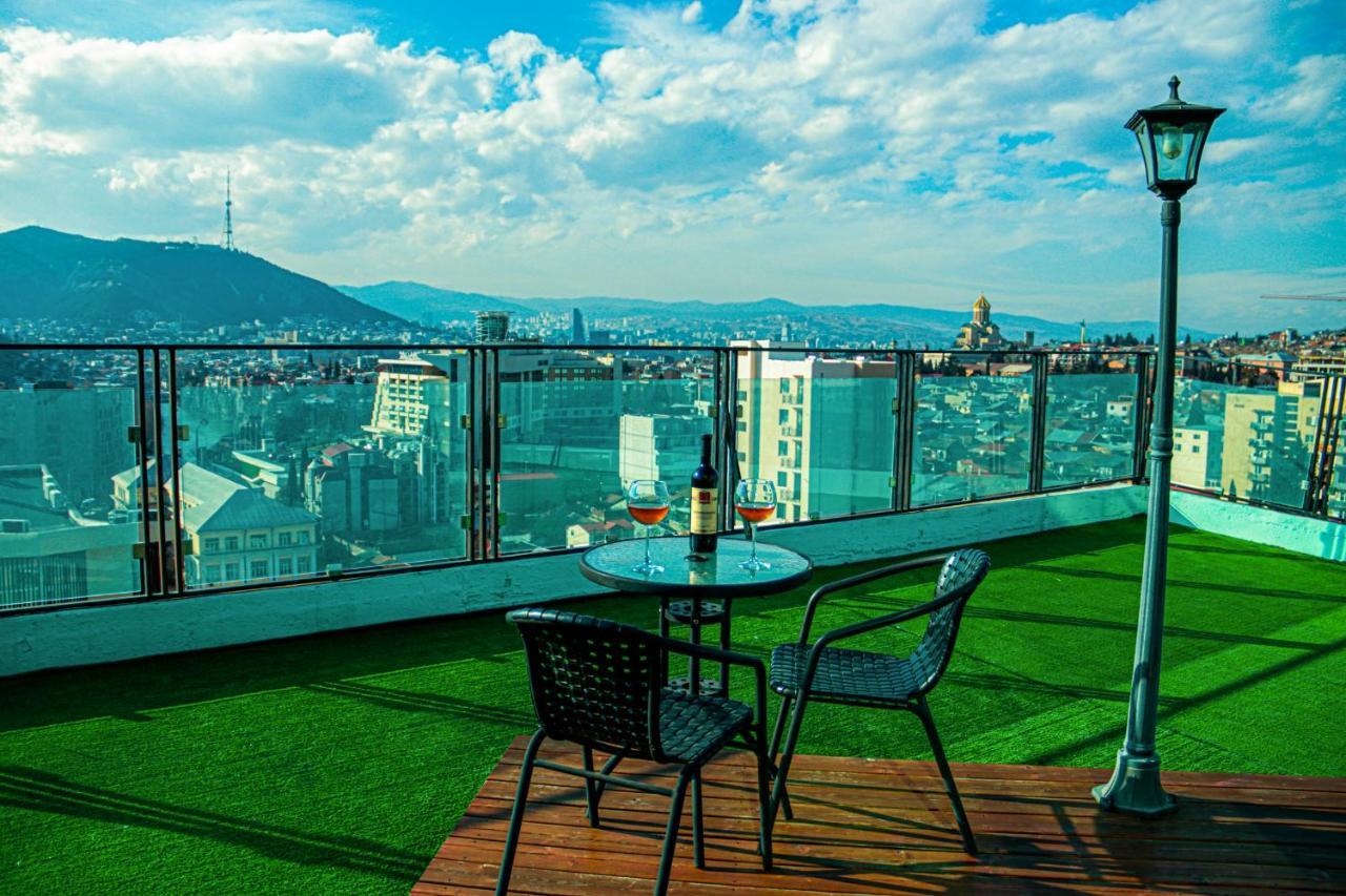Hotel Grand View In Tbiliszi Kültér fotó